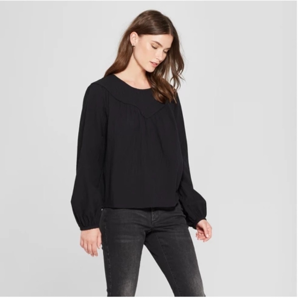 Universal Thread | Women's Long Sleeve Yoke Detail Blouse | Black | 💯 Cotton | M